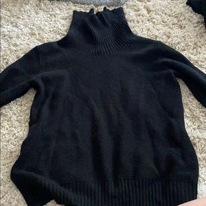 Black knit Apt9 thick sweater